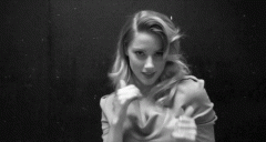 哑铃怎么瘦手臂(哑铃怎么瘦手臂视频)