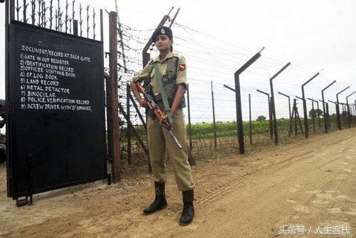 印度女兵有多漂亮？每一位都体态万千性感撩人