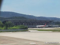 彝族女性葬礼服装要求(彝族丧服服装)