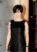 胖子服装推荐女性穿的(女性胖子衣服搭配)