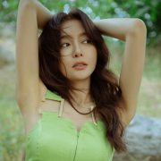 超短发女性职场服装图(职场女性短发发型图片)