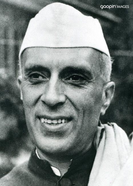 被接连刺杀的印度政界家族：尼赫鲁·甘地家族