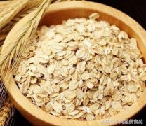 吃菠萝瘦腿(吃菠菜可以瘦大腿吗)