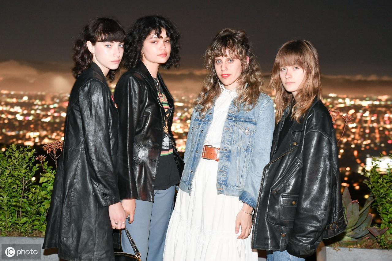 瑞士时装品牌 充满自信力量 表达自己的个性