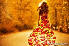 中国古镇女性服装图片大全(古代美女服饰图片大全)