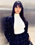 欧洲游玩服装图片女性(欧洲游玩服装图片女性穿搭)