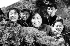 铁道游击队服装搭配女性(铁道游击队服装图片)