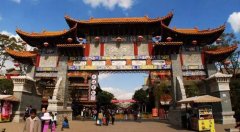 昆明中年女性服装店名字(昆明哪里卖中老年女装)