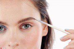 化妆专用画笔品牌排行榜(化妆专用画笔品牌排行榜前十名)