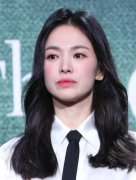 推荐四十岁女性服装品牌(适合四十岁女性的服装品牌)