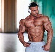 三头肌肉粗怎么减(三头肌怎么减掉)