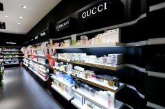 橱窗装饰化妆品品牌排行榜(中国十大橱柜品牌新排名)
