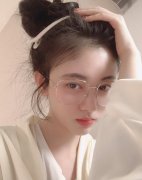 老气的化妆镜品牌排行榜(国内镜子品牌排行前十名)