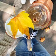 女性服装文案短句高级简短(时尚女装文案描述)