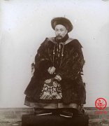 清朝女性冬天服装(清朝女子冬装)