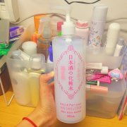 各大品牌避雷化妆品排行榜(防晒化妆品哪个牌子好)