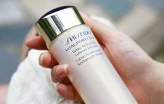 油皮化妆水韩国品牌排行榜(油皮化妆水韩国品牌排行榜)