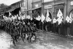 日本女性军人服装(日本女兵服装)
