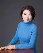 成功女性的服装(成功女性穿着打扮)