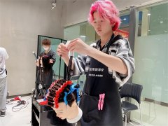 贵州化妆品牌排行榜(贵州化妆品牌排行榜前十)