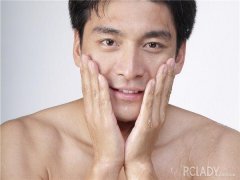 男士瘦脸的快方法(男士瘦脸简单的方法)