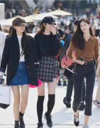 韩式女性服装(韩式服装搭配女)