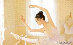 美女性感服装芭蕾(美丽芭蕾女士)