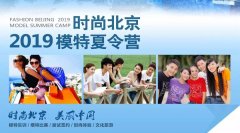 情侣外拍服装图片女性头像(情侣衣服头像)