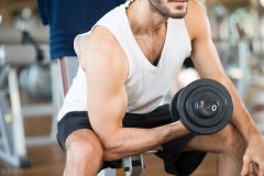 上臂锻炼方法(上臂锻炼方法视频)