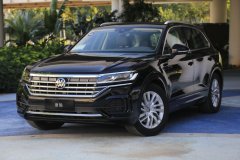 七十年代大众女性服装品牌(七十年代的时尚)