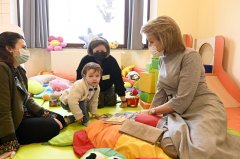 欧洲女性宫廷服装照片绝美(欧洲宫廷装扮)