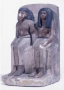 中下层女性喜欢的服装风格(中性风格女装特点)