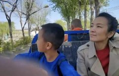 儿童女性主持人服装(儿童主持人 礼服 女)