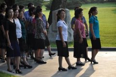 朝鲜传统老年女性服装(朝鲜人传统服装)