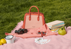 化妆品轻奢品牌排行榜(化妆品轻奢品牌排行榜前十名)