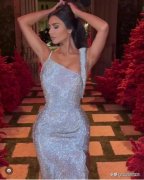 圣诞节服装女性感(女生圣诞服装)