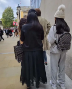 英国化妆包推荐品牌排行榜(英国本土品牌包包排名)