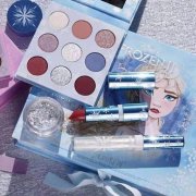 联名动漫化妆品牌排行榜(有什么好看的动漫联名衣服)