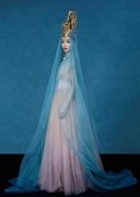 新疆女性舞蹈服装(新疆女性舞蹈服装品牌)