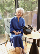 中年人流行穿的服装女性(中年女性衣服穿搭)