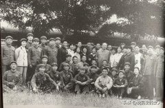 五十年代农村女性服装图片(五十年代农村女性服装图片大全)