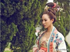 唐朝鼎盛时期女性服装变化(唐朝女性服装演变)