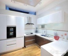 化妆品三件套品牌排行榜(化妆品三件套品牌排行榜)