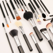 兰蔻化妆刷排行榜品牌(兰蔻化妆刷排行榜品牌有哪些)