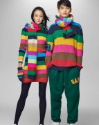 日本四十岁女性的服装(日本50岁女性穿着打扮)