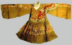 女性简单的服装介绍词(服装设计介绍词)