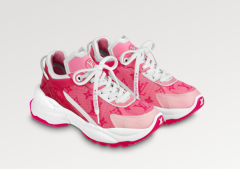 国外女性运动服装图片大全(女人运动服)