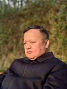 化妆品黑色瓶品牌排行榜(黑色瓶的护肤品)