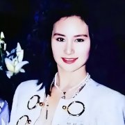 女性服装发型视频(女人发型视频)