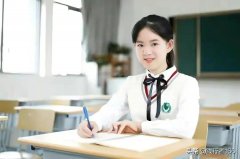 女性的服装要求高吗英语(穿衣要求的英文)